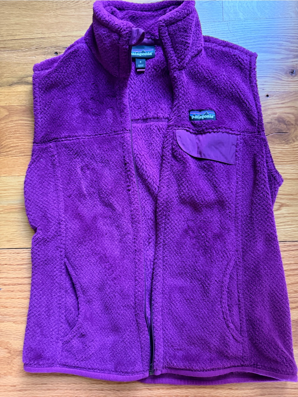 Patagonia Burgundy Regulator Vest S
